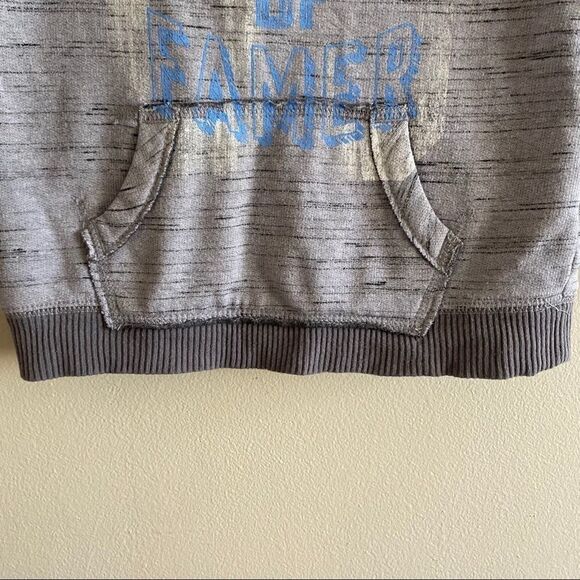 Cherokee Crew Neck Gray Sweatshirt - Picture 4 of 7